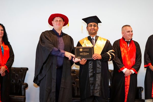 Lễ tốt nghiệp IBSS