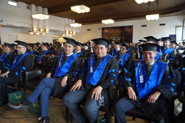 Lễ tốt nghiệp IBSS