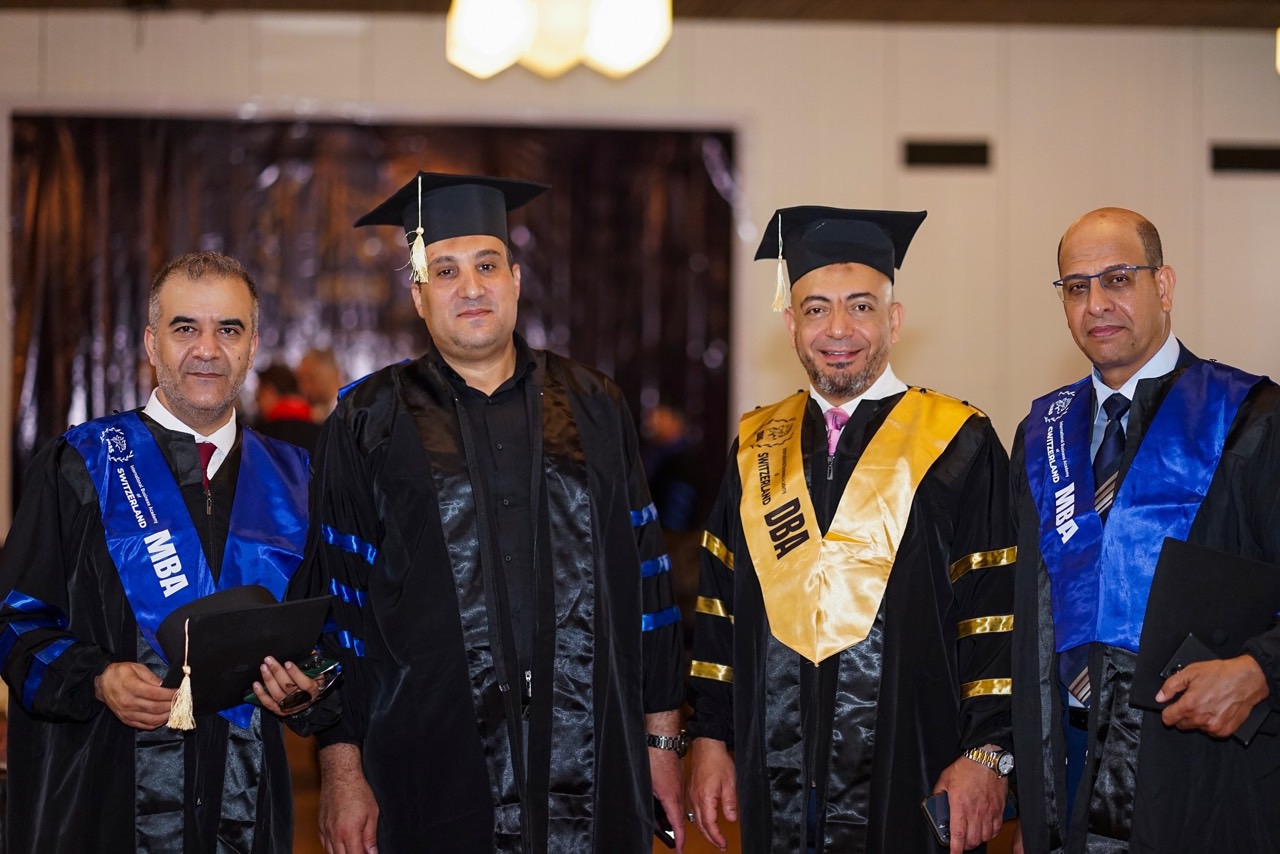 Lễ tốt nghiệp IBSS