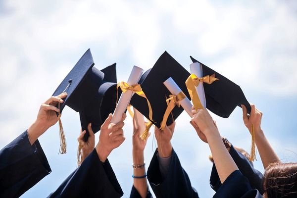 Học MBA không cần bằng đại học